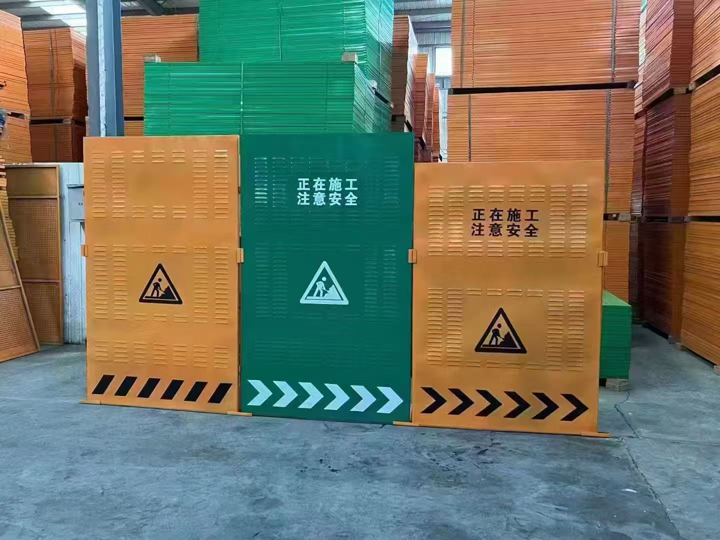 钢板围挡